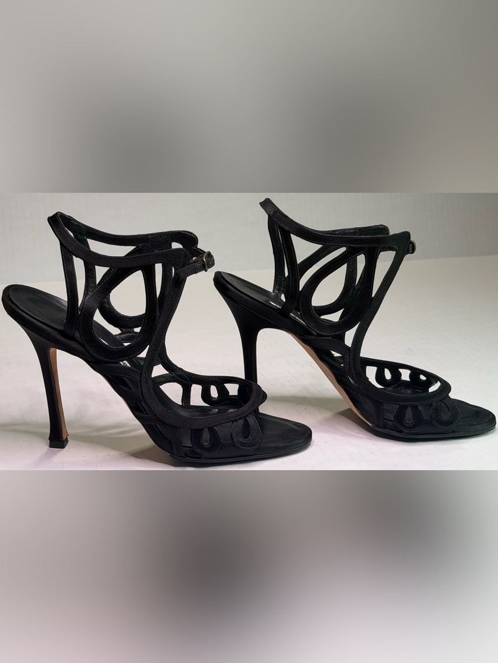 Manolo Blahnik Vintage Godichefac Black Satin Cage Strappy Stiletto Sandals 38